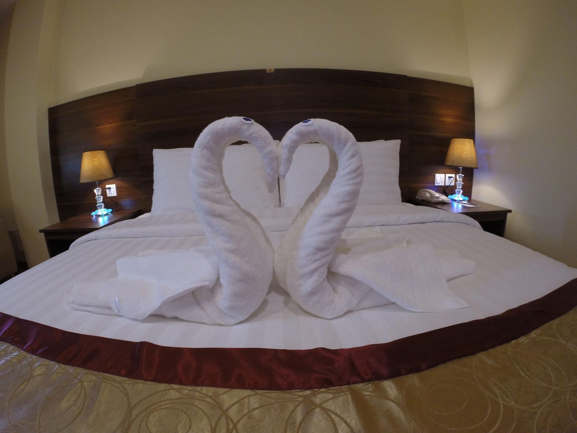 Silver Green Hotel Янгон Екстериор снимка