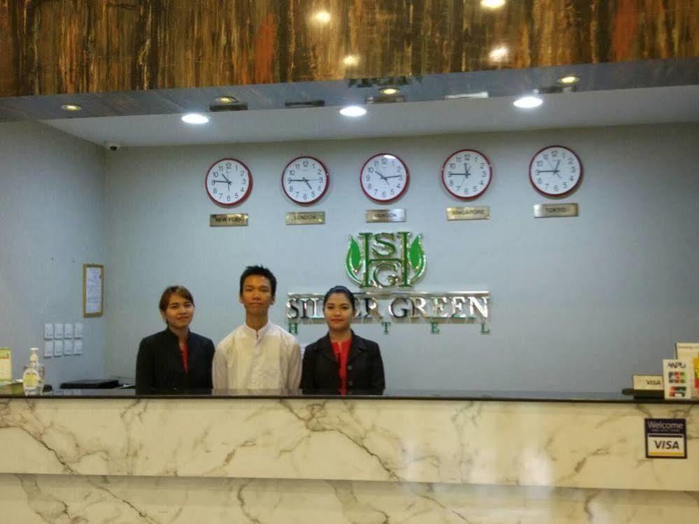 Silver Green Hotel Янгон Екстериор снимка